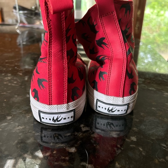 Alexander McQueen High Top Sneakers - Designer Sneakers in great condition! - Picture 10 of 11
